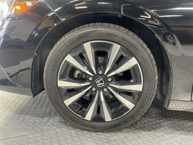 2022 Honda Civic Hatchback EX-L