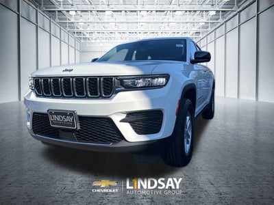 2023 Jeep Grand Cherokee Laredo 4x4