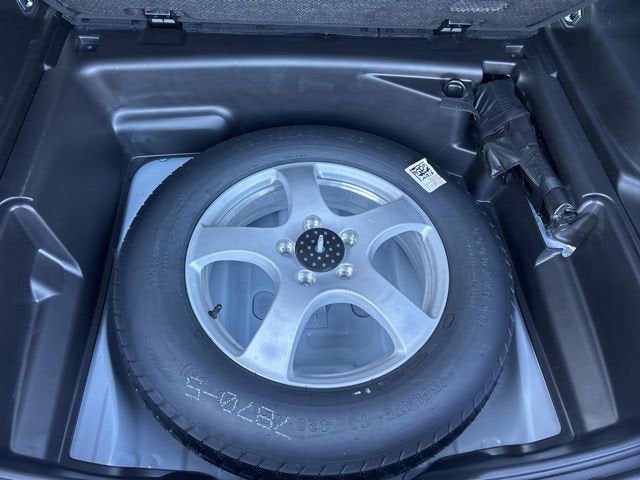 2023 Jeep Grand Cherokee Laredo 4x4