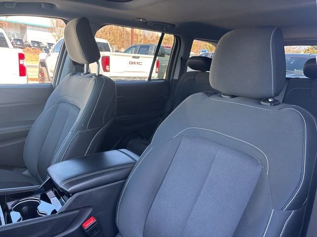 2023 Jeep Grand Cherokee Laredo 4x4