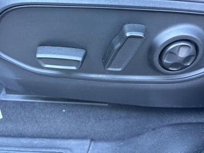 2023 Jeep Grand Cherokee Laredo 4x4