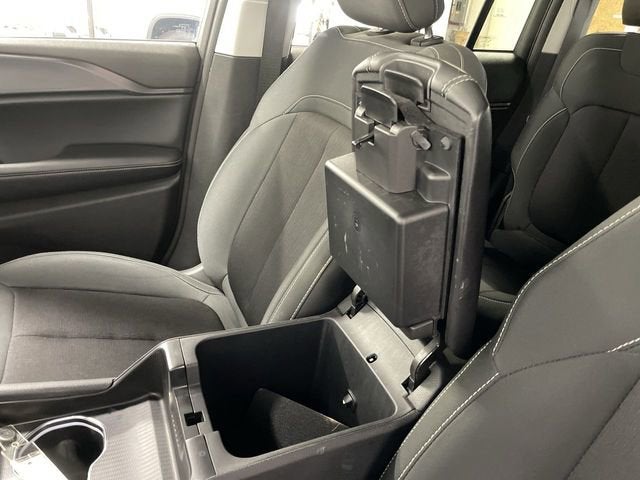 2024 Jeep Grand Cherokee Laredo X 4x4