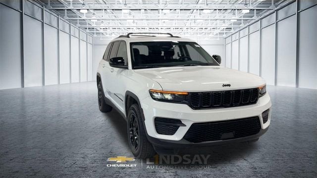 2024 Jeep Grand Cherokee Laredo X 4x4