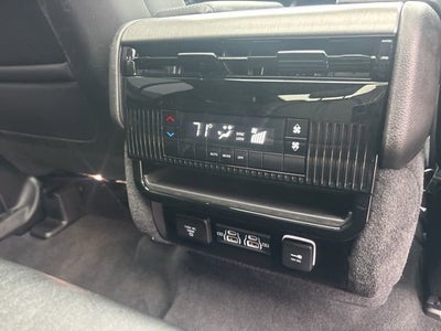 2023 Jeep Wagoneer Series II Carbide 4x4