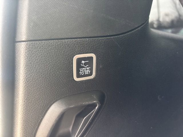 2023 Jeep Wagoneer Series II Carbide 4x4