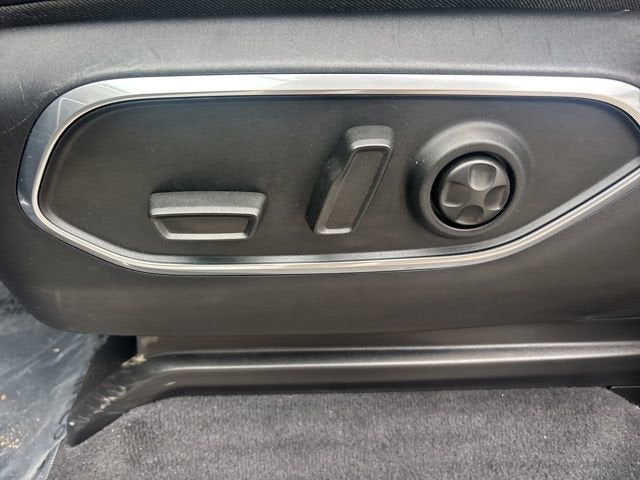 2023 Jeep Wagoneer Series II Carbide 4x4