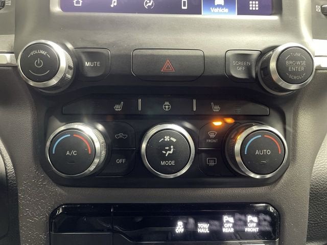 2022 RAM 1500 Lone Star Crew Cab 4x2 5'7" Box