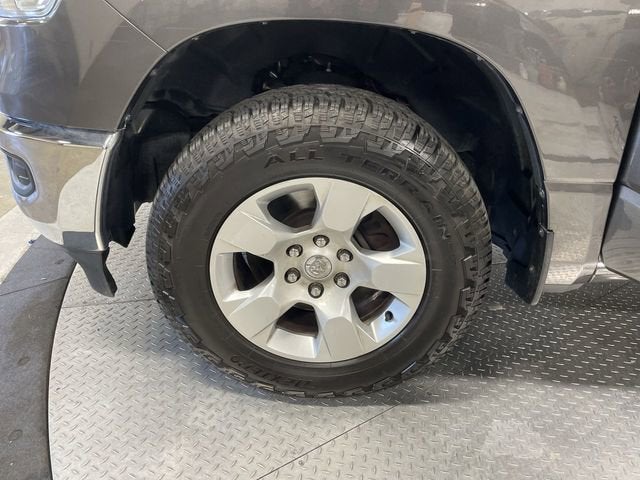 2020 RAM 1500 Big Horn Quad Cab 4x4 6'4" Box