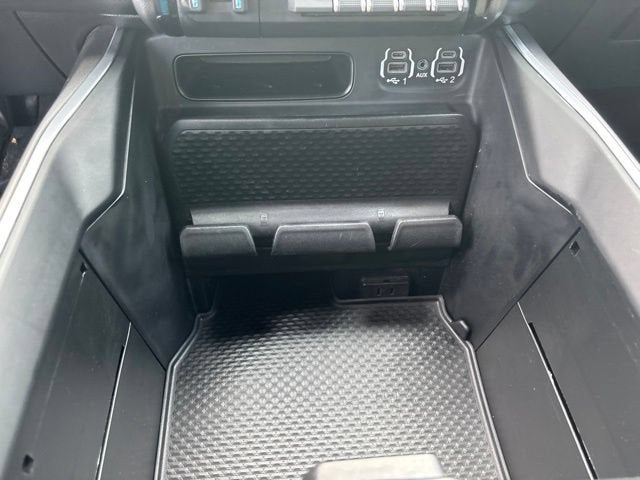 2020 RAM 1500 Big Horn Crew Cab 4x4 5'7" Box