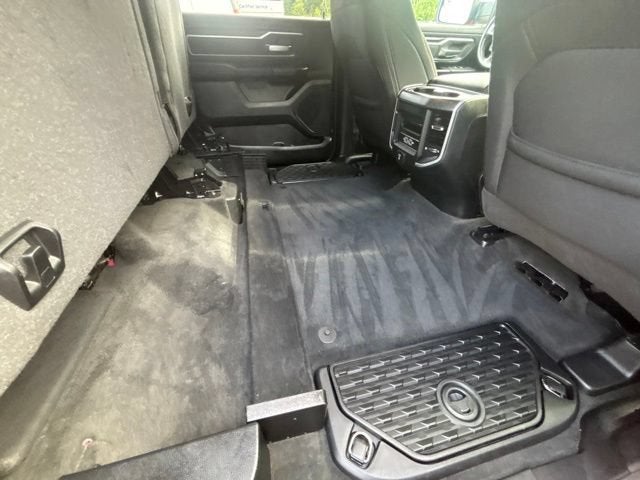 2020 RAM 1500 Big Horn Crew Cab 4x4 5'7" Box