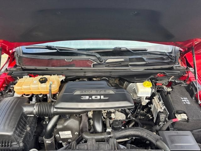 2020 RAM 1500 Big Horn Crew Cab 4x4 5'7" Box