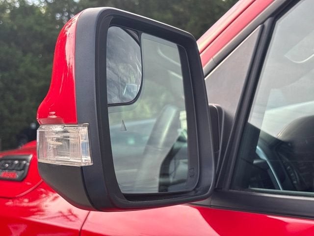 2020 RAM 1500 Big Horn Crew Cab 4x4 5'7" Box