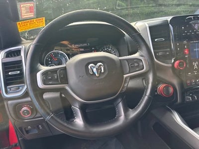 2020 RAM 1500 Big Horn Crew Cab 4x4 5'7" Box