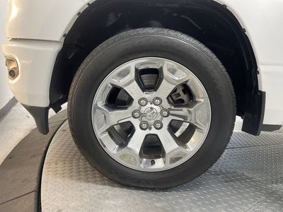 2022 RAM 1500 Big Horn Crew Cab 4x4 5'7" Box