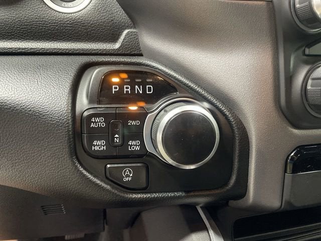 2022 RAM 1500 Big Horn Crew Cab 4x4 5'7" Box