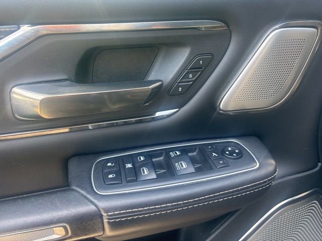 2020 RAM 1500 Limited Crew Cab 4x4 5'7" Box