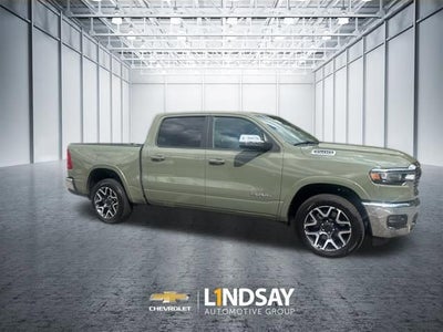 2026 RAM 1500 Laramie Crew Cab 4x4 5'7" Box