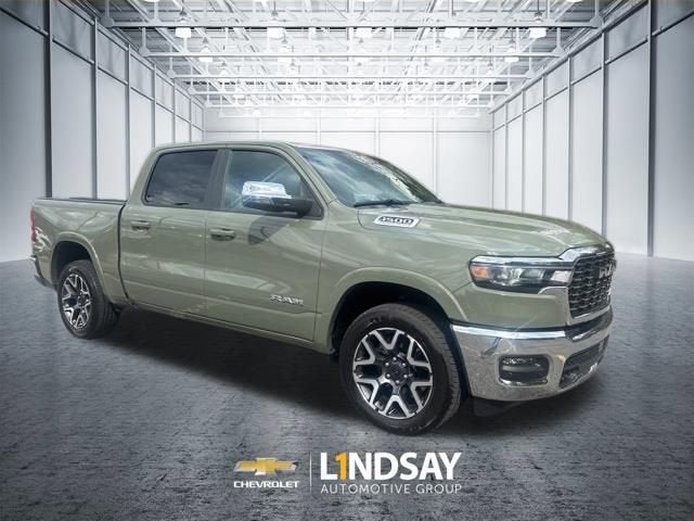 2026 RAM 1500 Laramie Crew Cab 4x4 5'7" Box