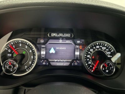 2022 RAM 1500 Laramie Crew Cab 4x4 5'7" Box