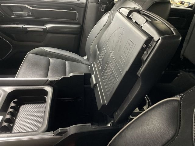 2022 RAM 1500 Laramie Crew Cab 4x4 5'7" Box