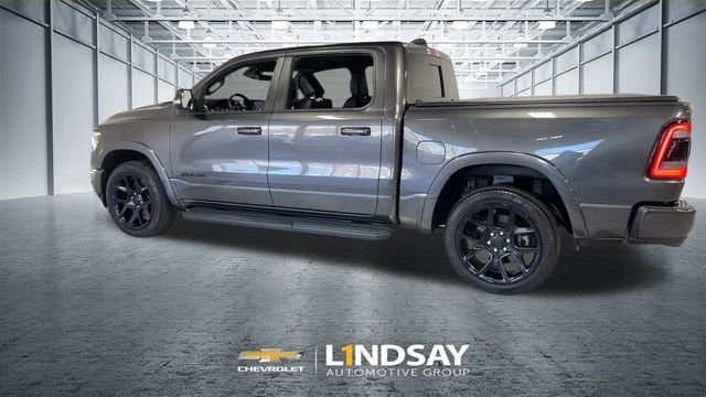 2022 RAM 1500 Laramie Crew Cab 4x4 5'7" Box