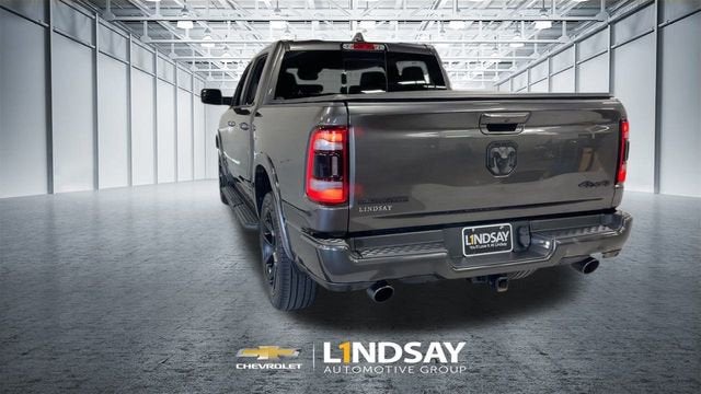 2022 RAM 1500 Laramie Crew Cab 4x4 5'7" Box