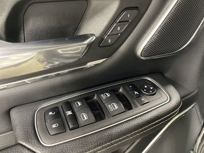 2023 RAM 1500 Laramie Crew Cab 4x4 5'7" Box