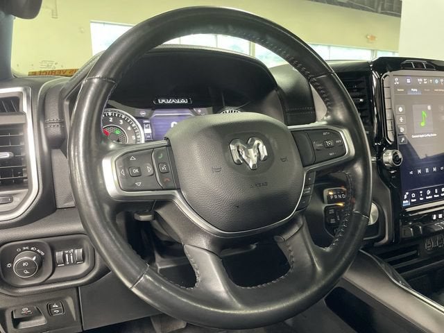 2023 RAM 1500 Laramie Crew Cab 4x4 5'7" Box