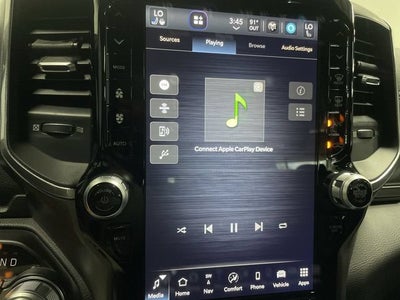 2023 RAM 1500 Laramie Crew Cab 4x4 5'7" Box