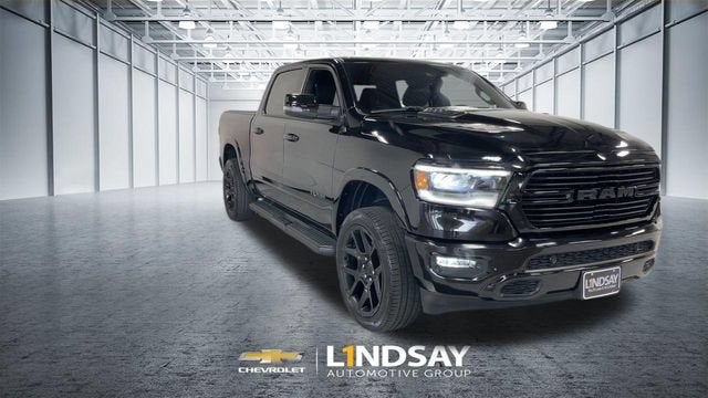 2023 RAM 1500 Laramie Crew Cab 4x4 5'7" Box