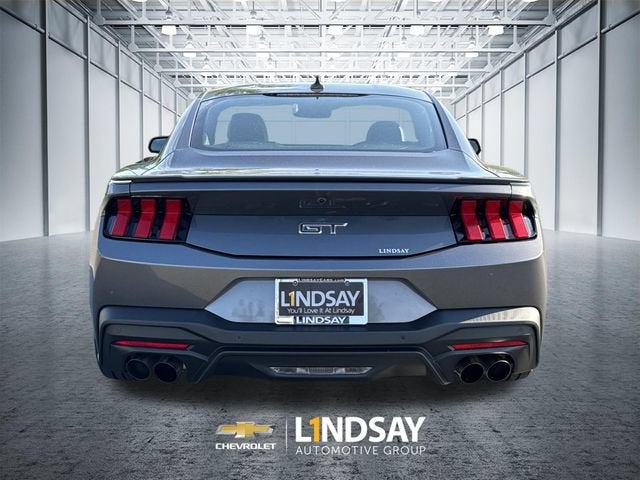2025 Ford Mustang GT Premium Fastback