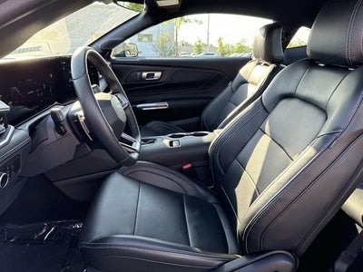 2025 Ford Mustang GT Premium Fastback