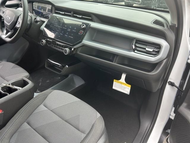 2027 Chevrolet Bolt LT - Photo 15