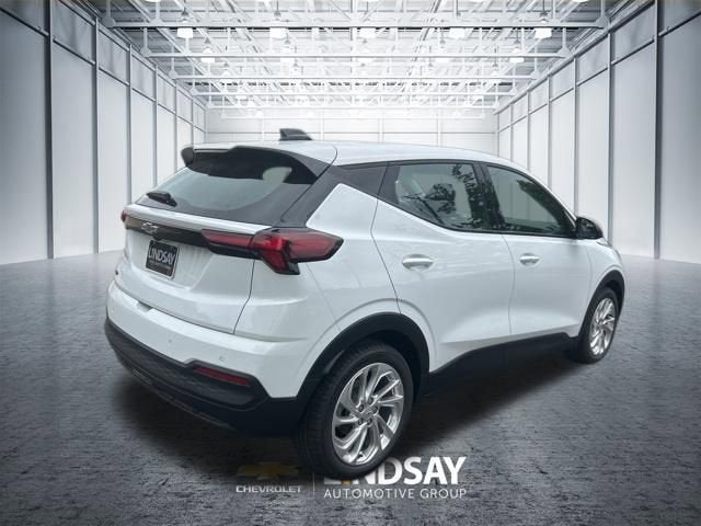 2027 Chevrolet Bolt LT - Photo 4