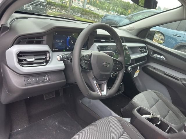 2027 Chevrolet Bolt LT - Photo 9