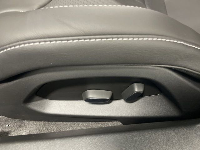 2025 Chevrolet Corvette E-Ray 1LZ