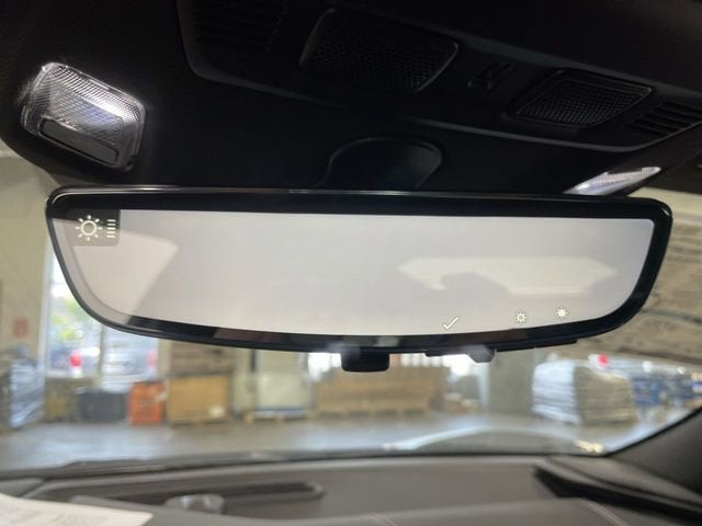 2025 Chevrolet Corvette E-Ray 1LZ