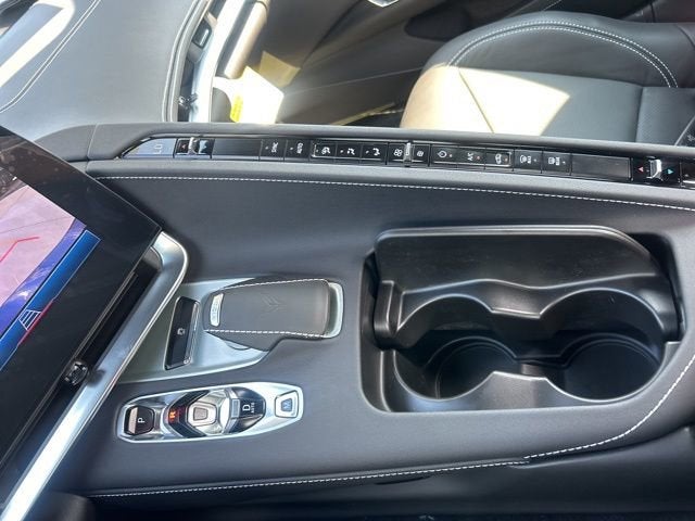 2025 Chevrolet Corvette E-Ray 1LZ