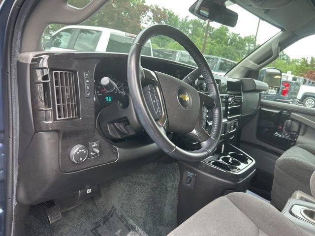 2021 Chevrolet Express Passenger 2500 LS