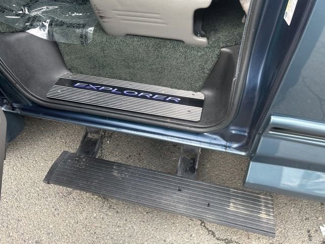 2021 Chevrolet Express Passenger 2500 LS