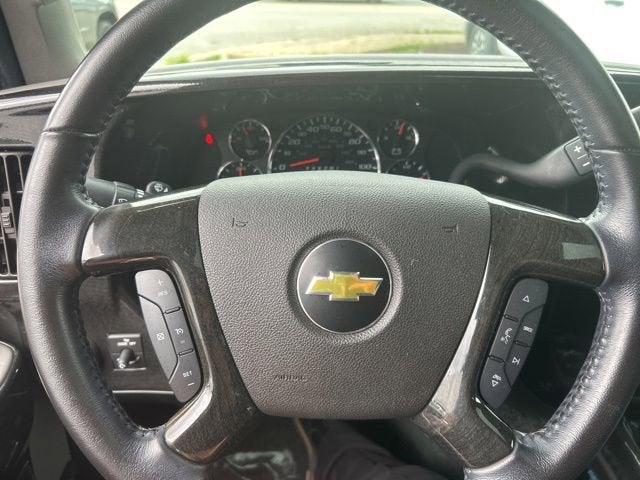 2021 Chevrolet Express Passenger 2500 LS