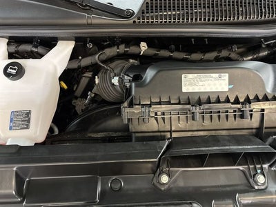 2025 Chevrolet Express Passenger 1LT