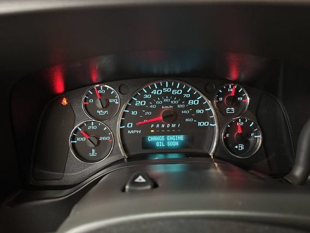 2025 Chevrolet Express Passenger 1LT