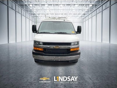 2022 Chevrolet Express Cutaway 3500 Work Van