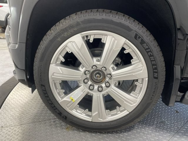 2026 Chevrolet Silverado EV RST Stars and Steel Edition - Extended Range