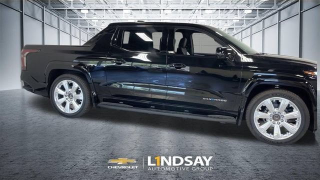 2026 Chevrolet Silverado EV RST Stars and Steel Edition - Extended Range