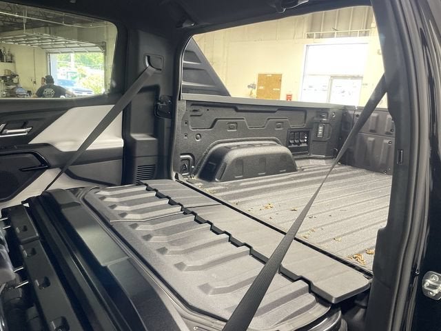2026 Chevrolet Silverado EV RST Stars and Steel Edition - Extended Range