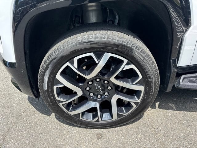 2025 Chevrolet Silverado EV RST - Max Range