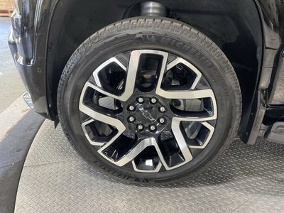 2025 Chevrolet Silverado EV RST - Max Range