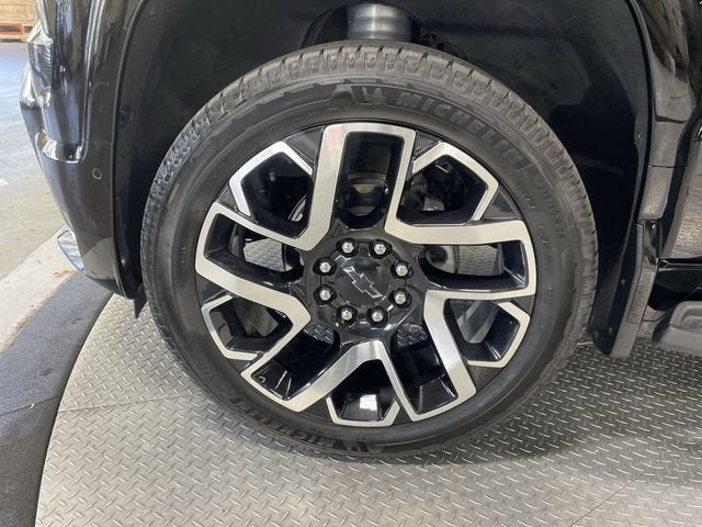 2025 Chevrolet Silverado EV RST - Max Range